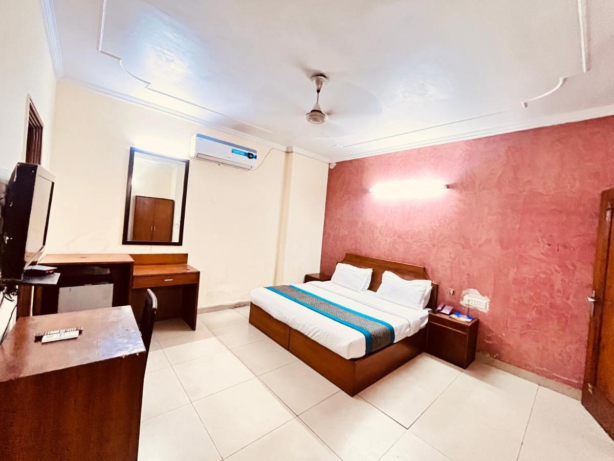 Ashoka Hotel Karol Bagh Delhi Nueva Delhi Exterior foto