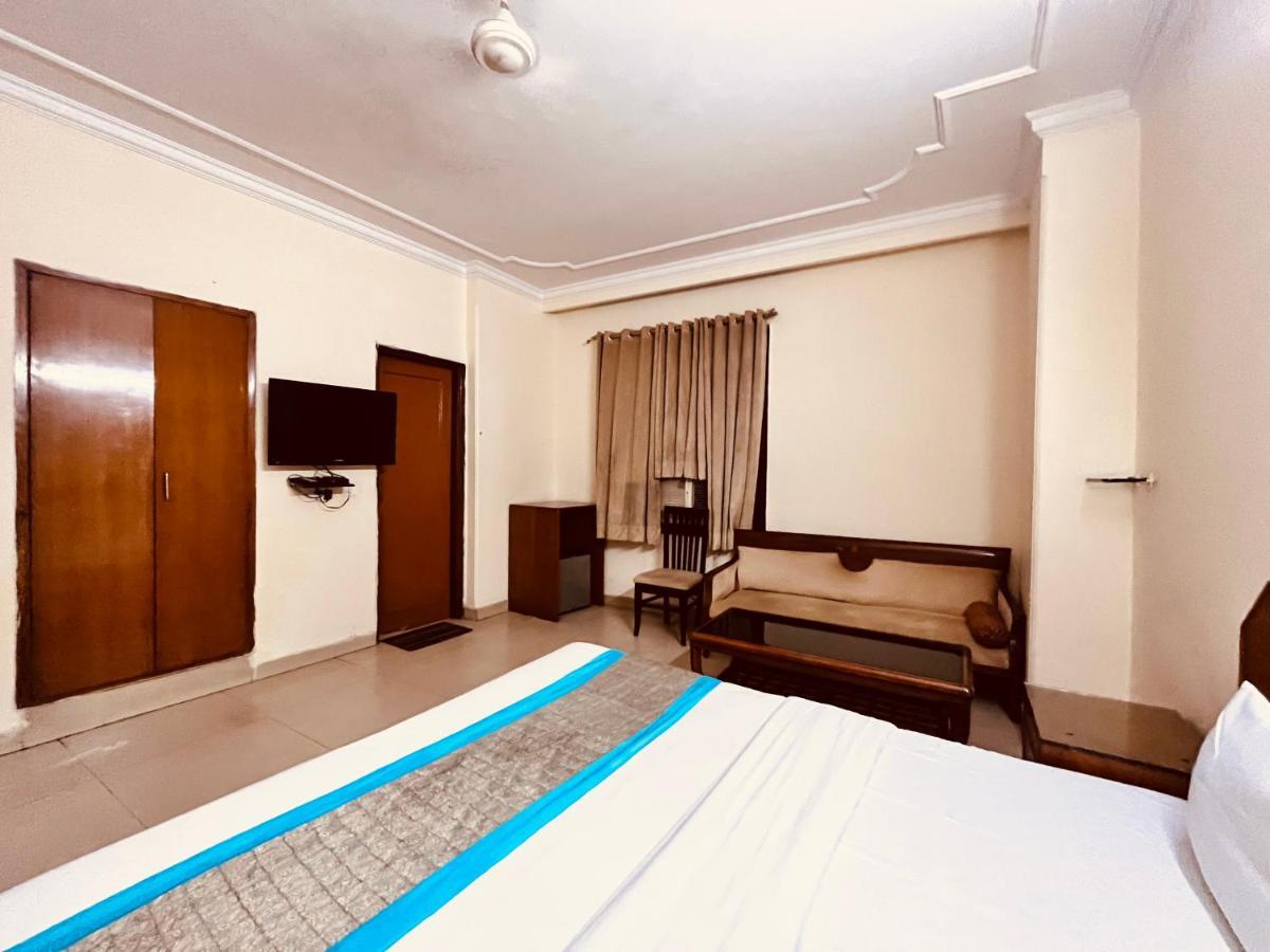 Ashoka Hotel Karol Bagh Delhi Nueva Delhi Exterior foto