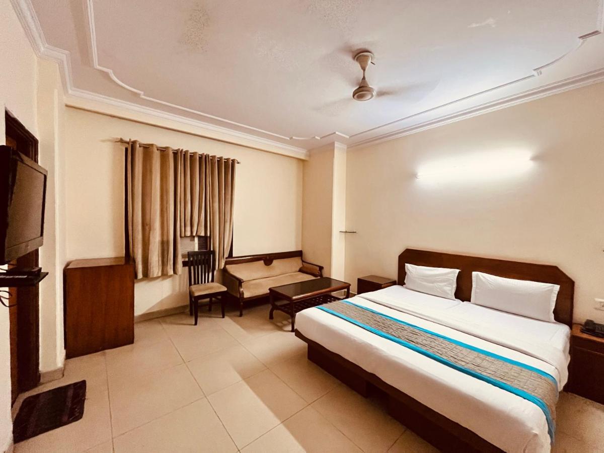 Ashoka Hotel Karol Bagh Delhi Nueva Delhi Exterior foto