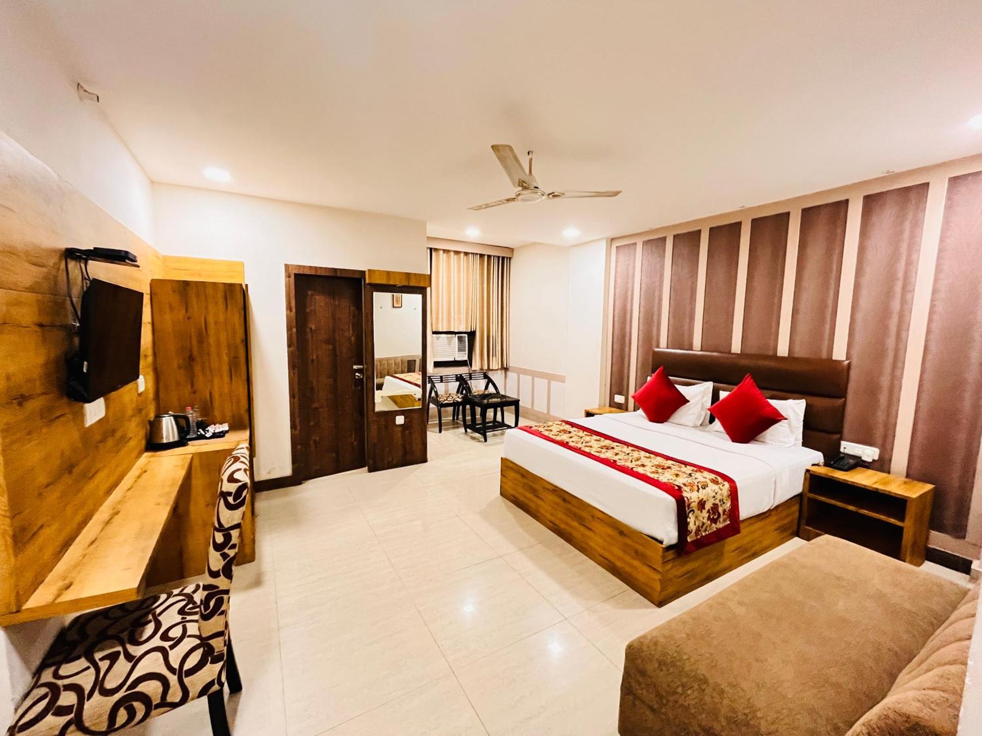 Ashoka Hotel Karol Bagh Delhi Nueva Delhi Exterior foto