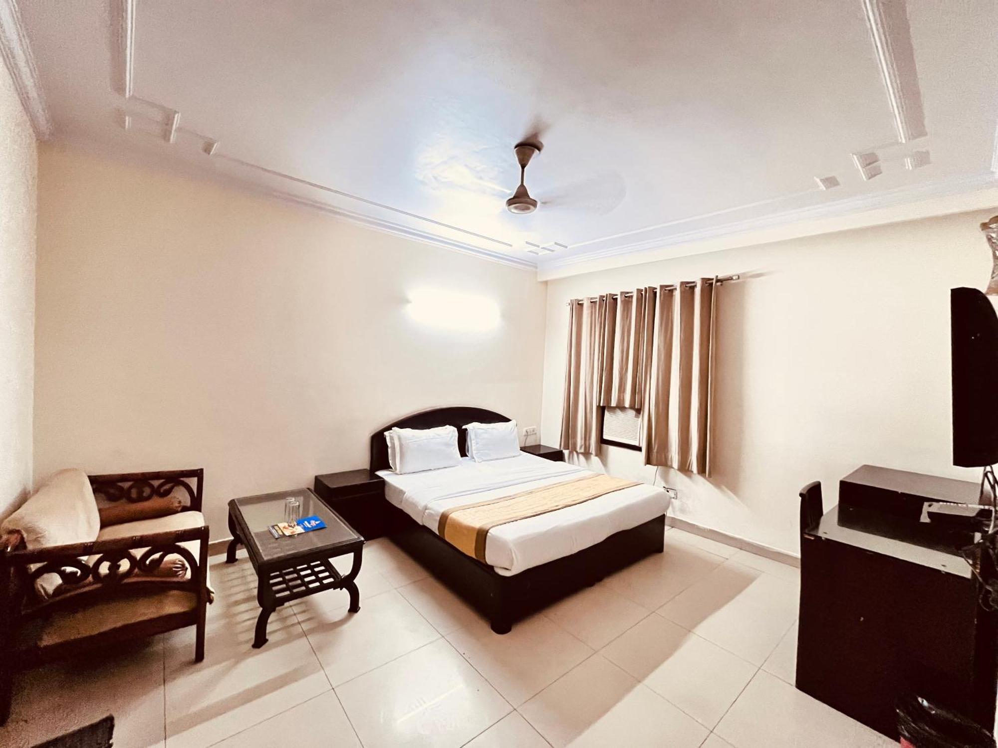 Ashoka Hotel Karol Bagh Delhi Nueva Delhi Exterior foto