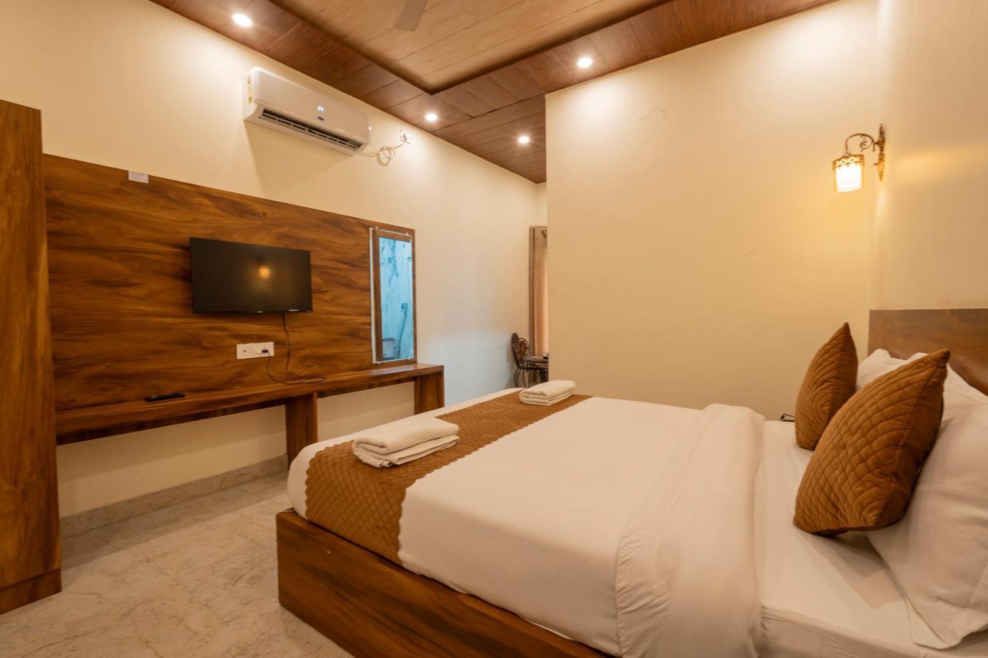 Ashoka Hotel Karol Bagh Delhi Nueva Delhi Exterior foto