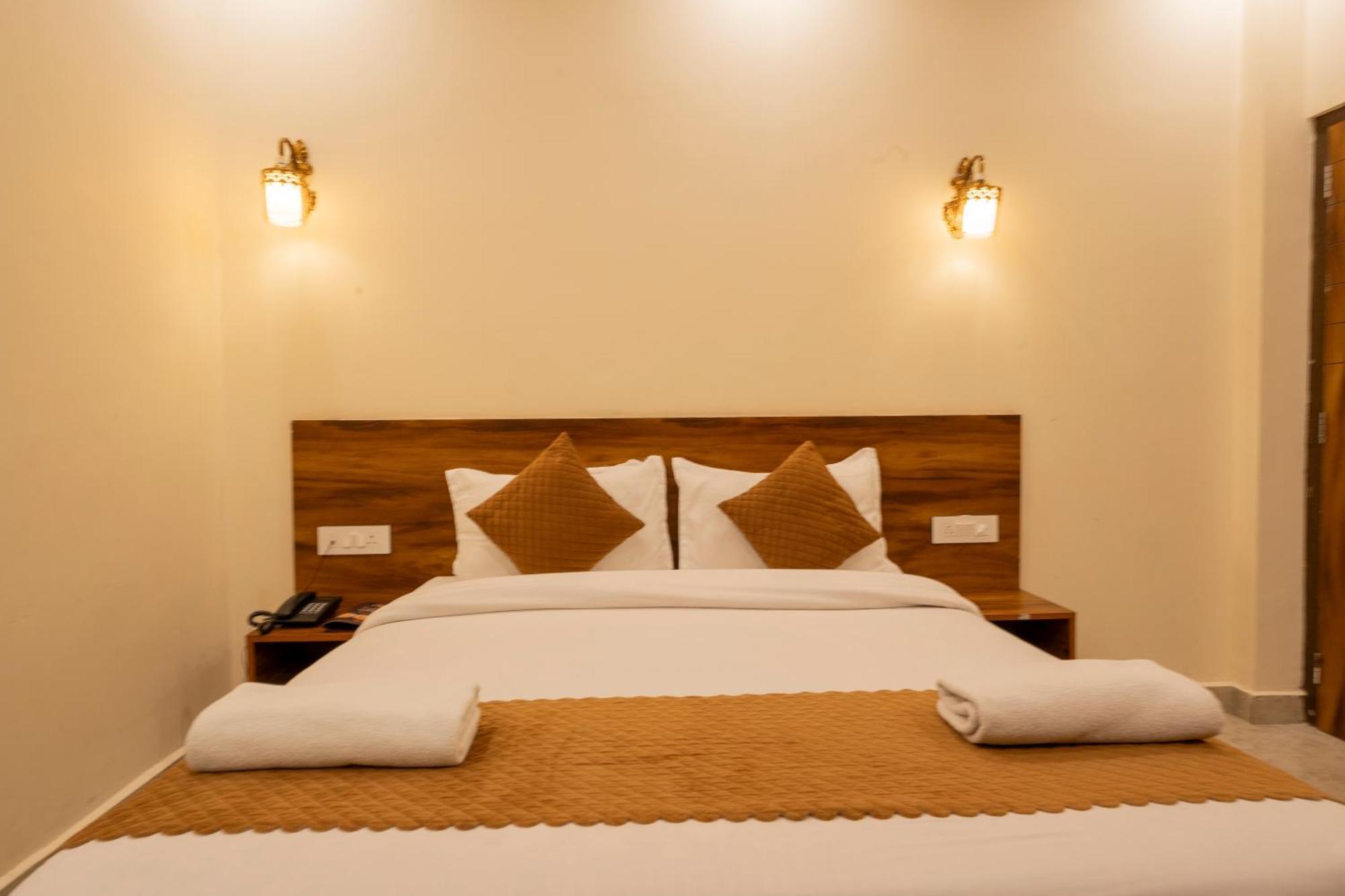 Ashoka Hotel Karol Bagh Delhi Nueva Delhi Exterior foto